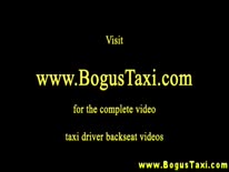 Скриншот 5 для видео Грудастая блондинка широко раздвигает ноги перед таксистом